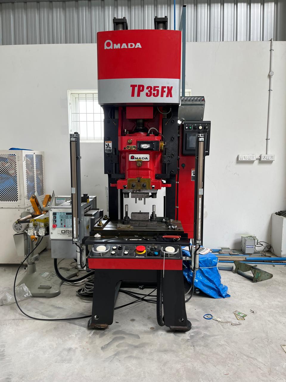 AMADA TP-35FX